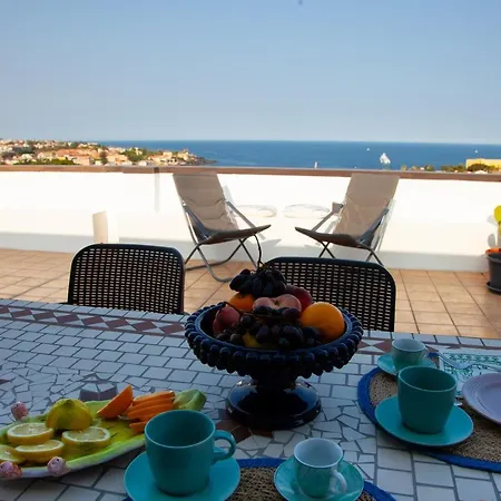 La Terrazza Su Porto Ulisse *