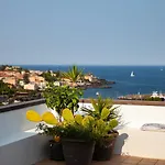 La Terrazza Su Porto Ulisse * كاتانيا