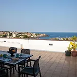 La Terrazza Su Porto Ulisse شقة كاتانيا