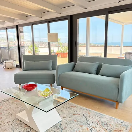 La Terrazza Su Porto Ulisse كاتانيا